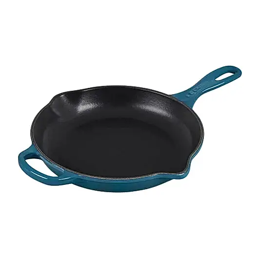 Le Creuset Signature Skillet