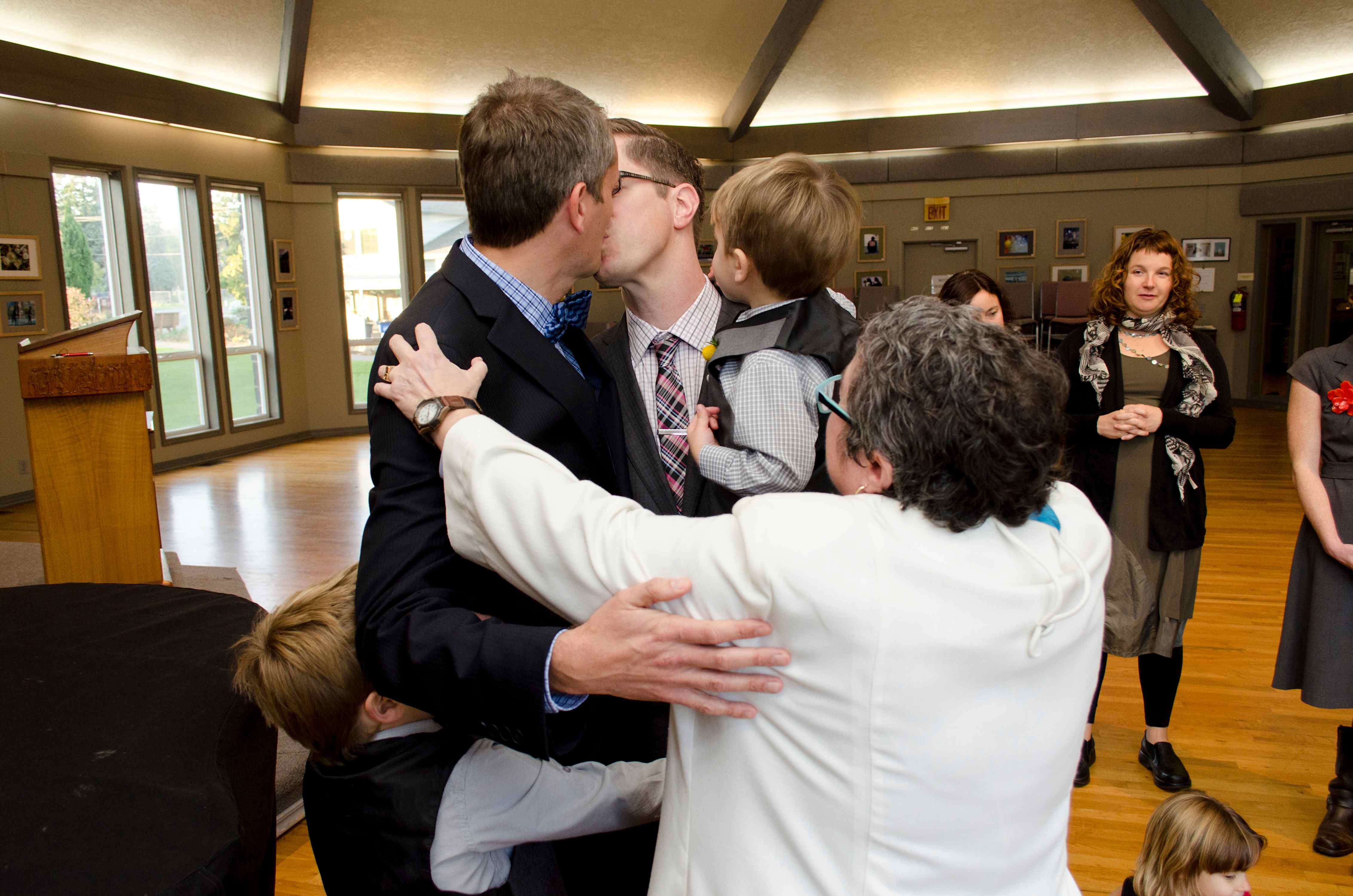 Steven & Mike's Kid Friendly Wedding | APW (13)