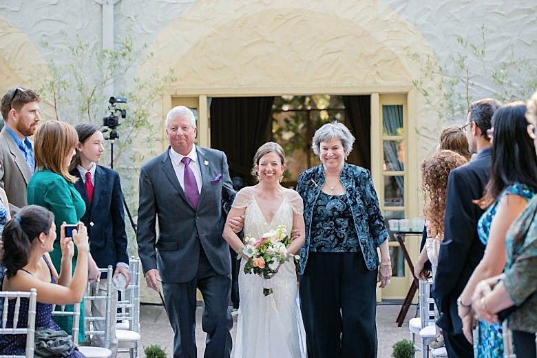 Montclair Women's Club Wedding | A Practical Wedding (11)