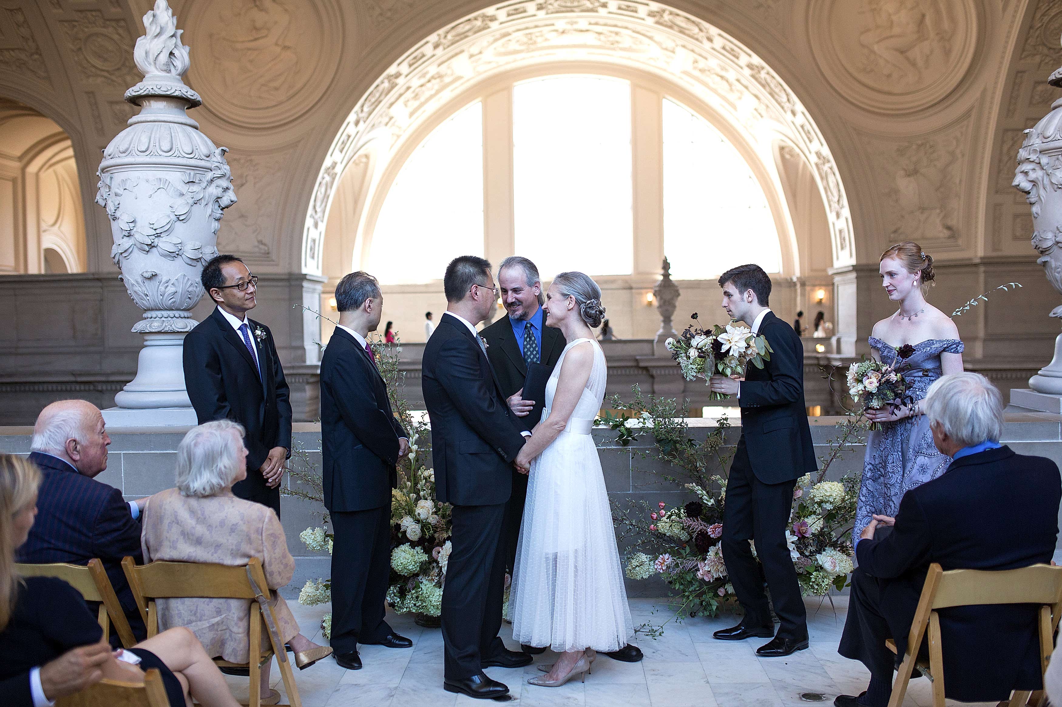 San Francisco City Hall Wedding | Emilia Jane Photography | A Practical Wedding (37)