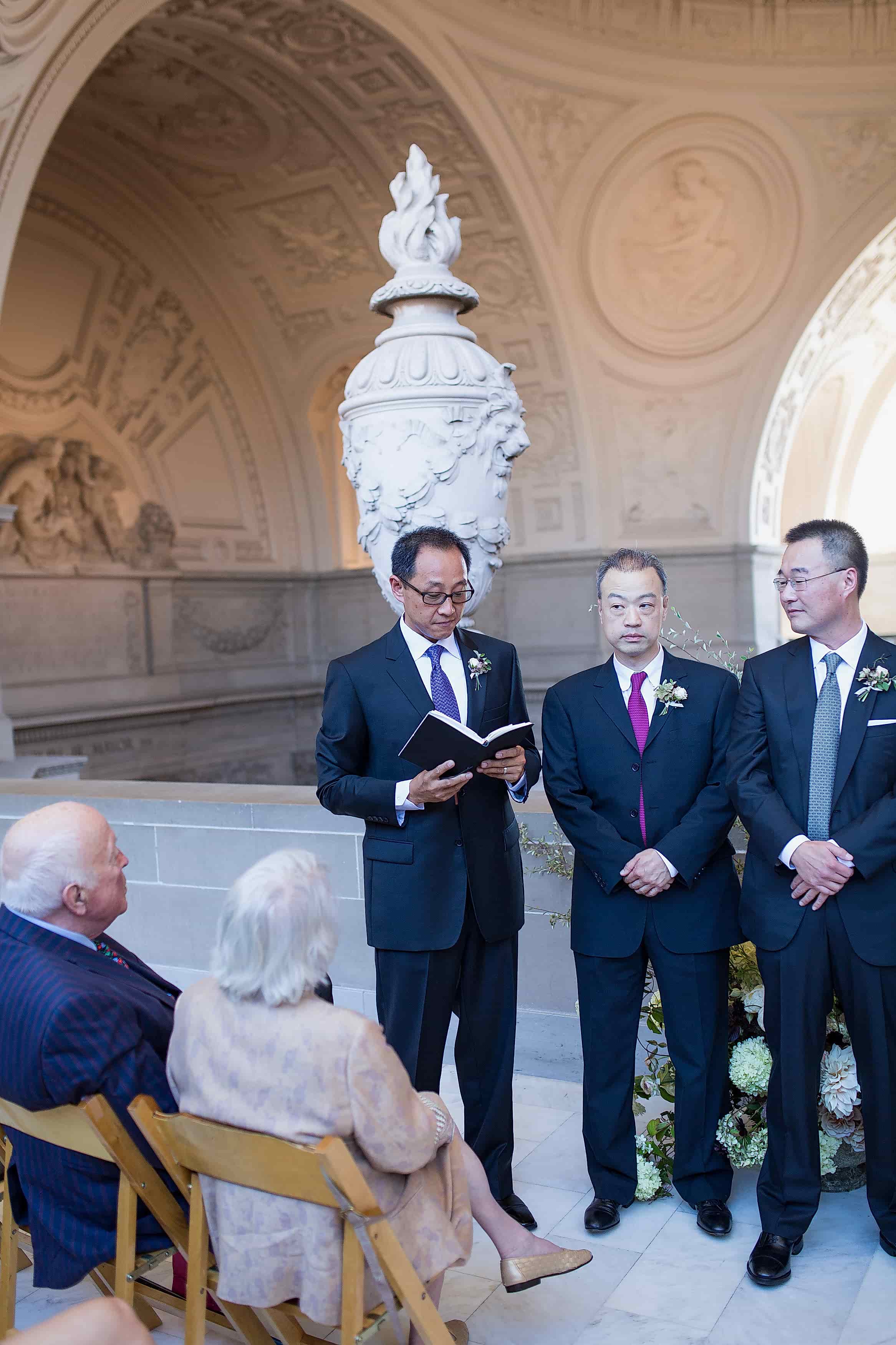 San Francisco City Hall Wedding | Emilia Jane Photography | A Practical Wedding (41)