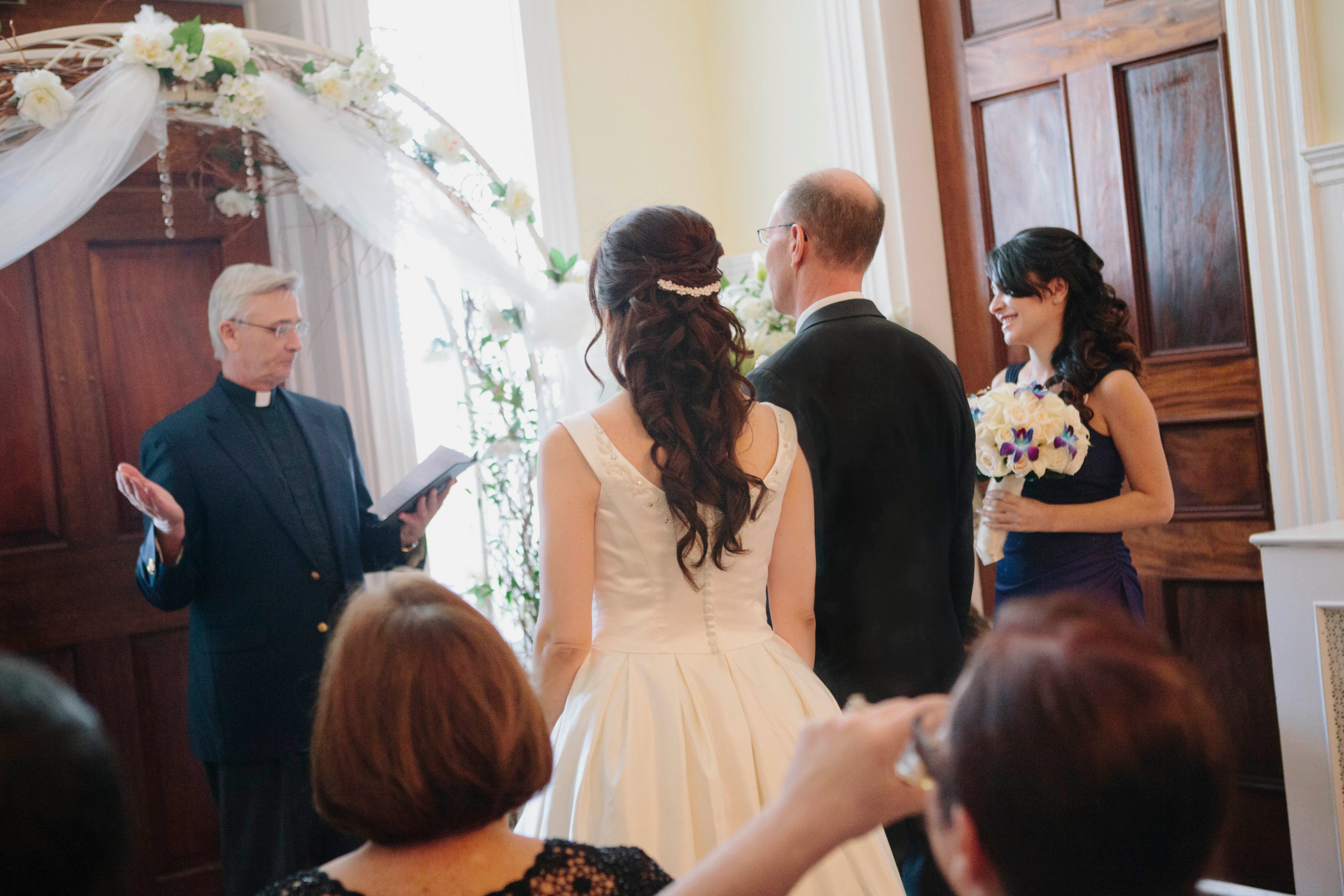 How We: Planned a $6,500 Restaurant Wedding in Queens, NY | A Practical Wedding (22)
