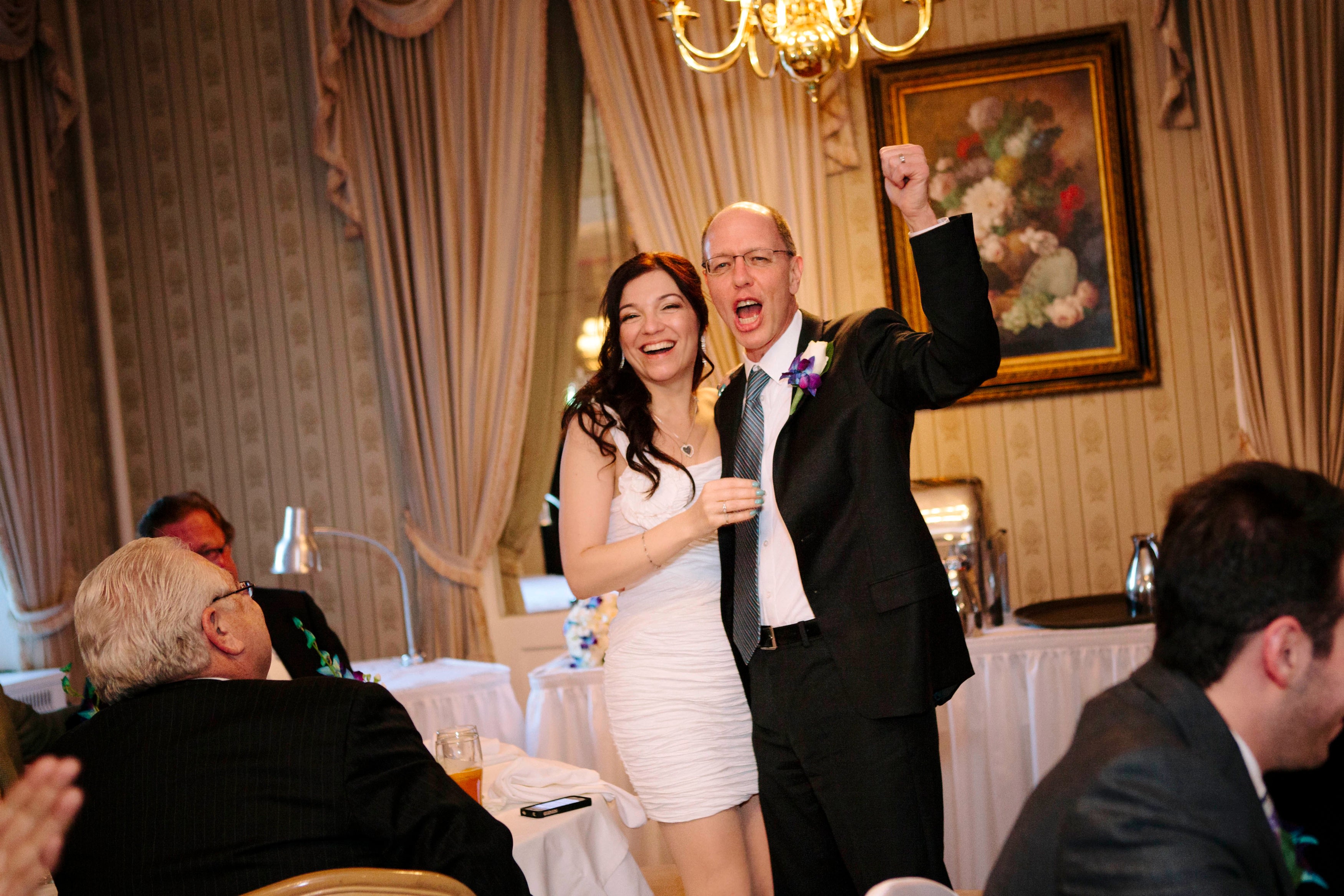 How We: Planned a $6,500 Restaurant Wedding in Queens, NY | A Practical Wedding (5)