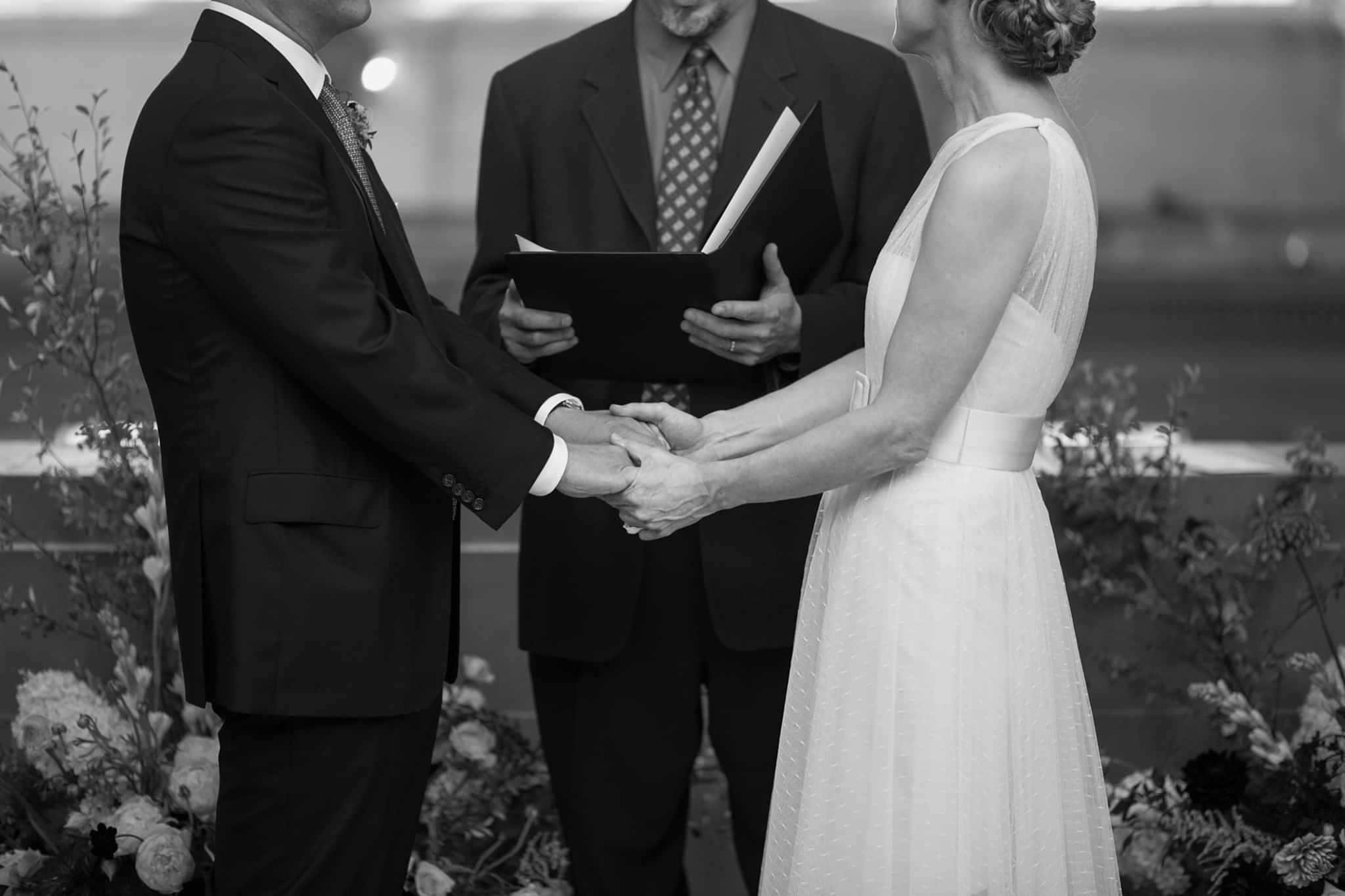 San Francisco City Hall Wedding | Emilia Jane Photography | A Practical Wedding (4)