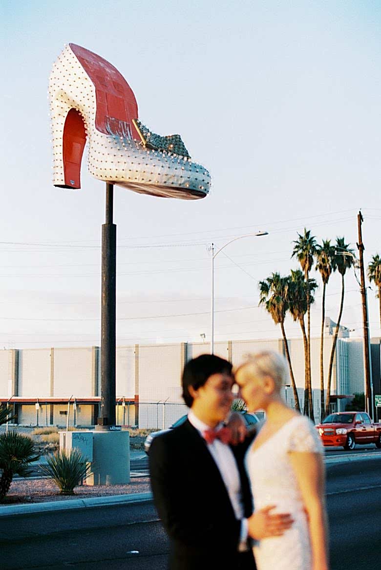 alternative elvis elopement in vegas 31