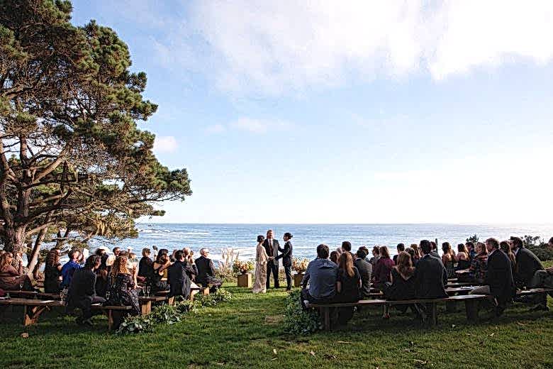 28_Timber-Cove-Inn_AmandaNick_AndriaLo
