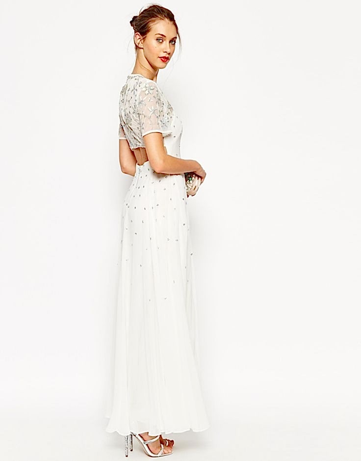 T shirt maxi wedding gown with open back | A Practical Wedding