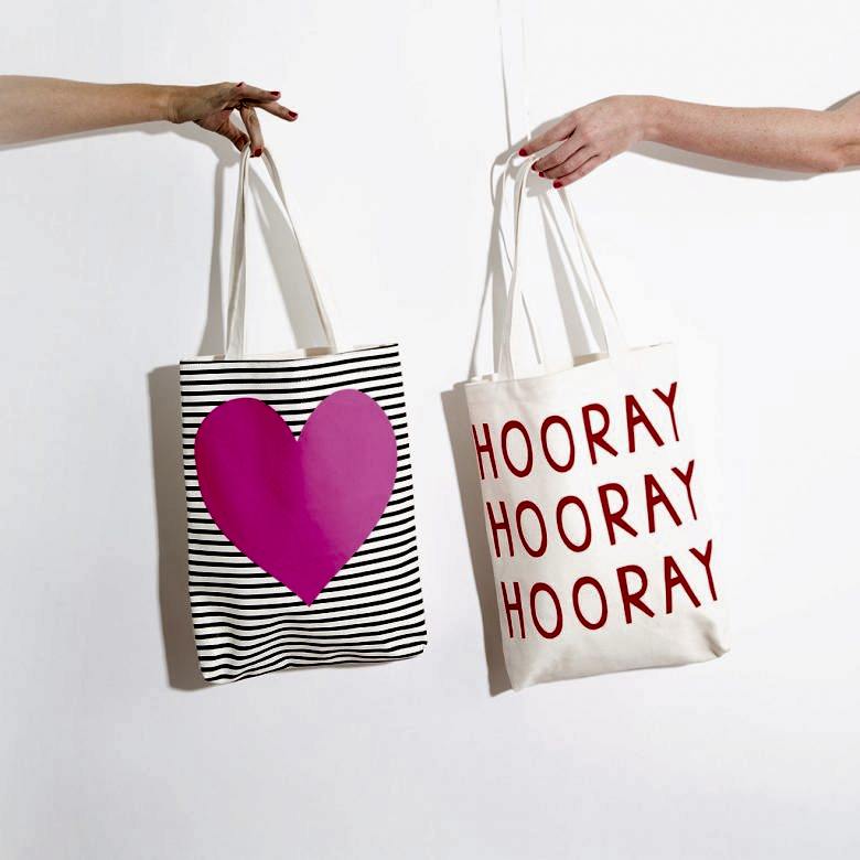 CanvasTotes-heart_hooray