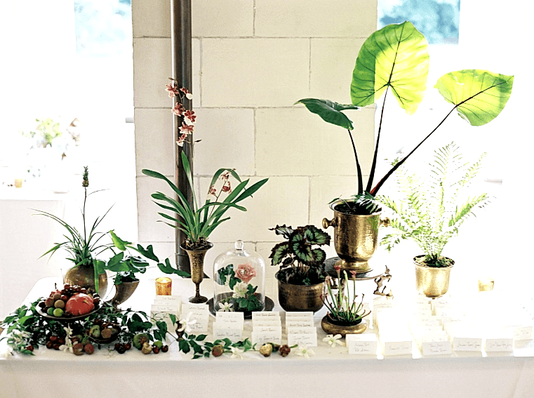 plant details at a wedding