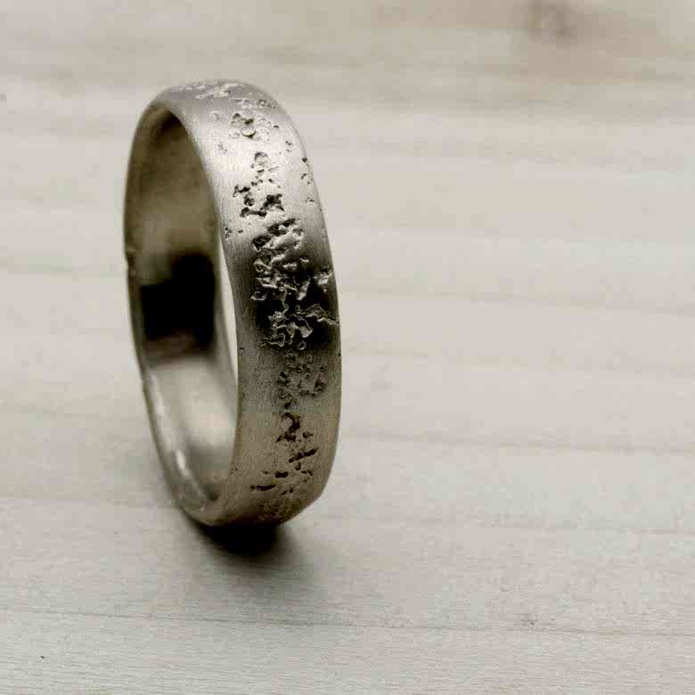 concrete texture gold wedding band aide-memoire