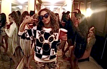 beyonce in 7 11 video
