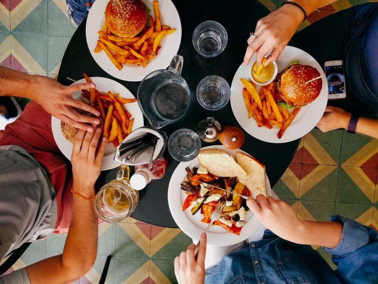 friends eating lunch together