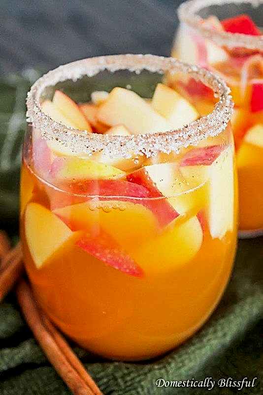 non alcoholic festive sparkling cider