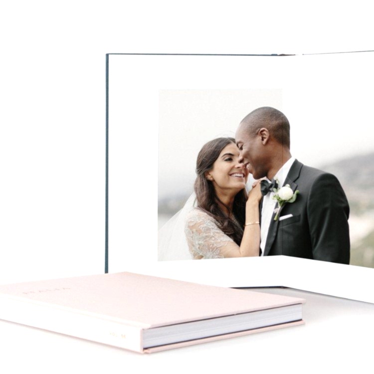 artifactuprising_layflat_wedding_album_a_750