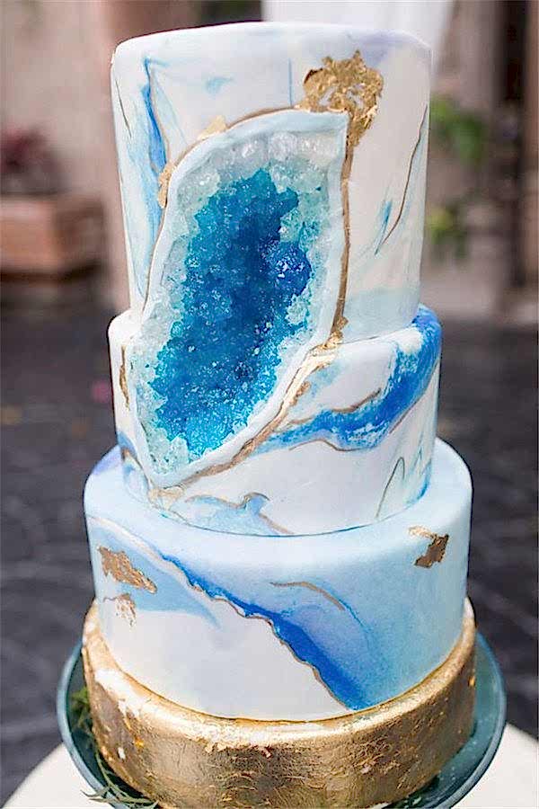 geode wedding cake