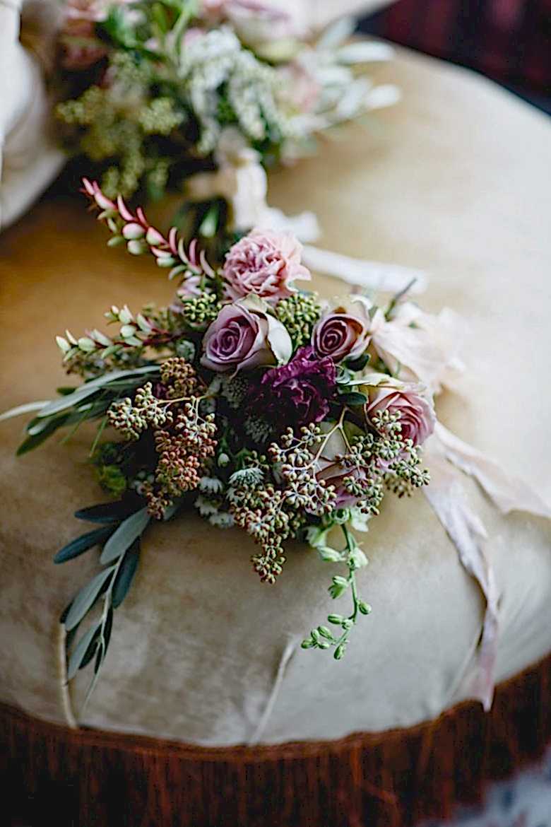 alternative WOC styled wedding shoot