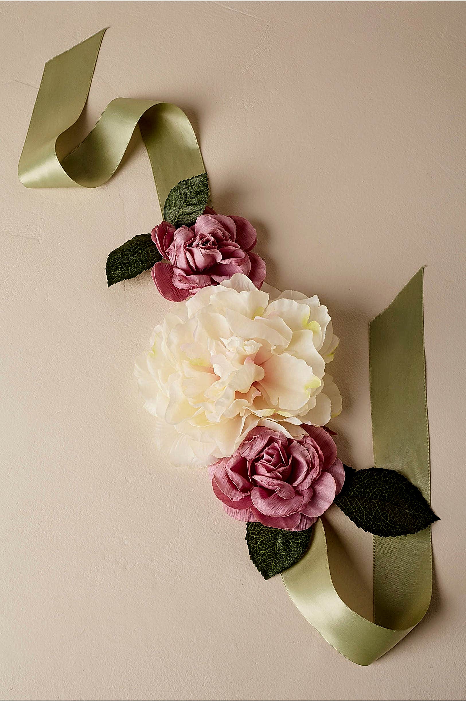Gracie Pet Collar from BHLDN: white and pink flowers on green ribbon