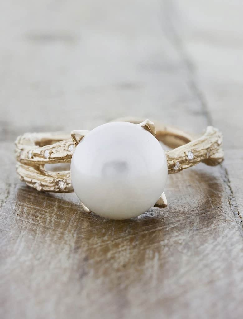 Photo of Evela ring