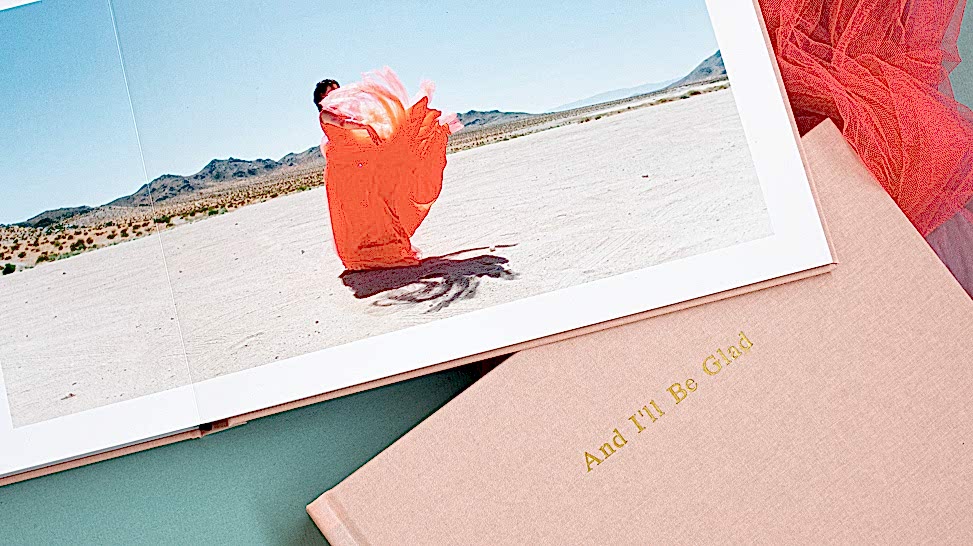artifact uprising wedding album review: sample albums