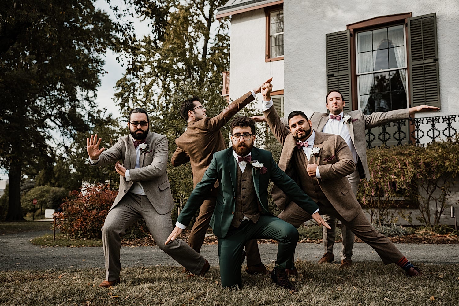 Groomsmen assemble.