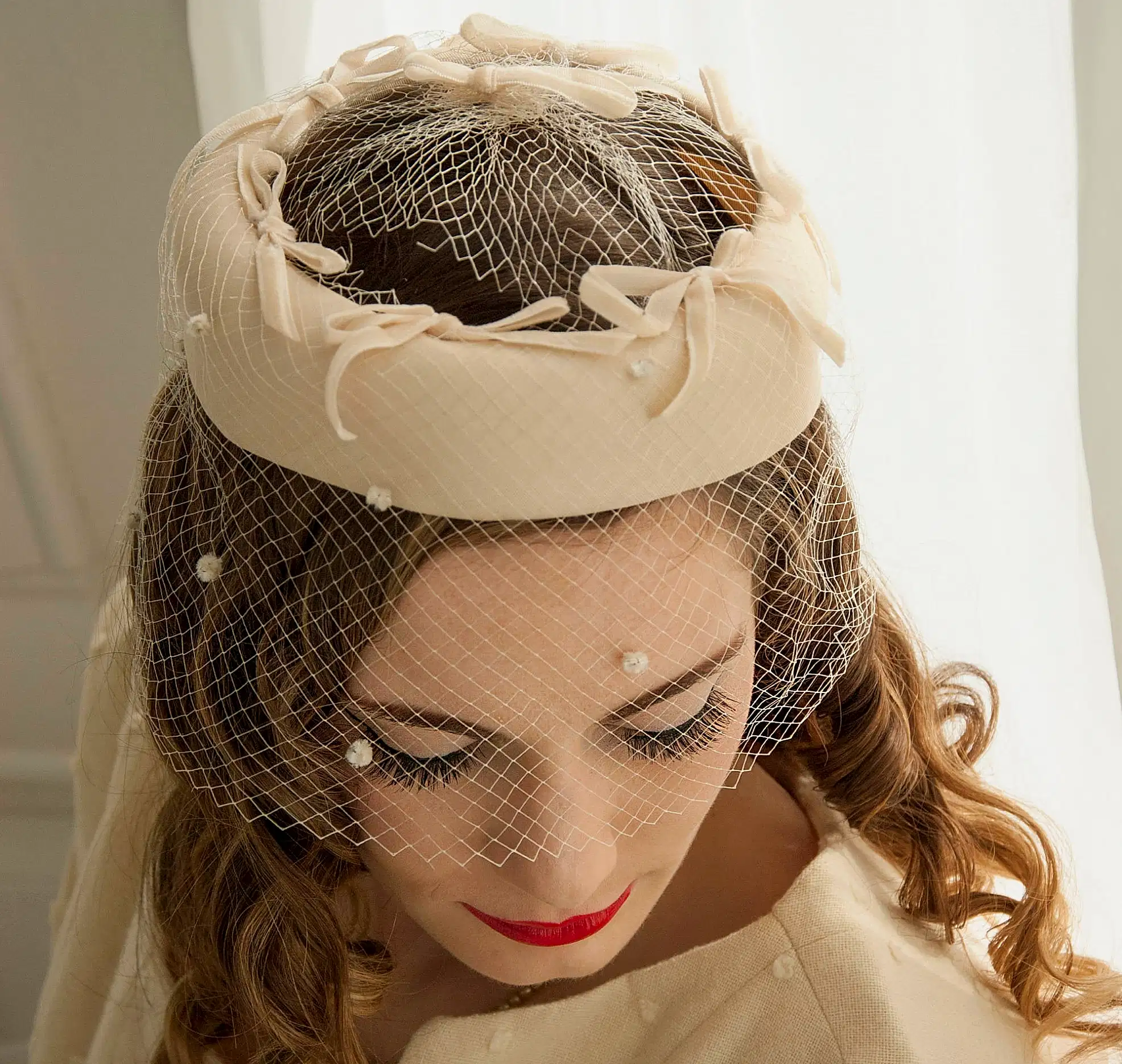 Pillbox hat with birdcage