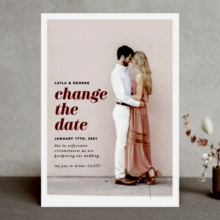 modern and simple change the date card with a couple embracing