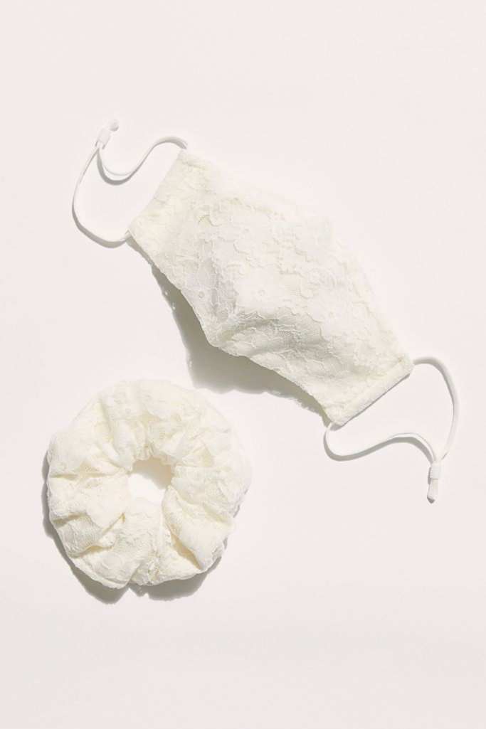 white lace face mask with matching scrunchie