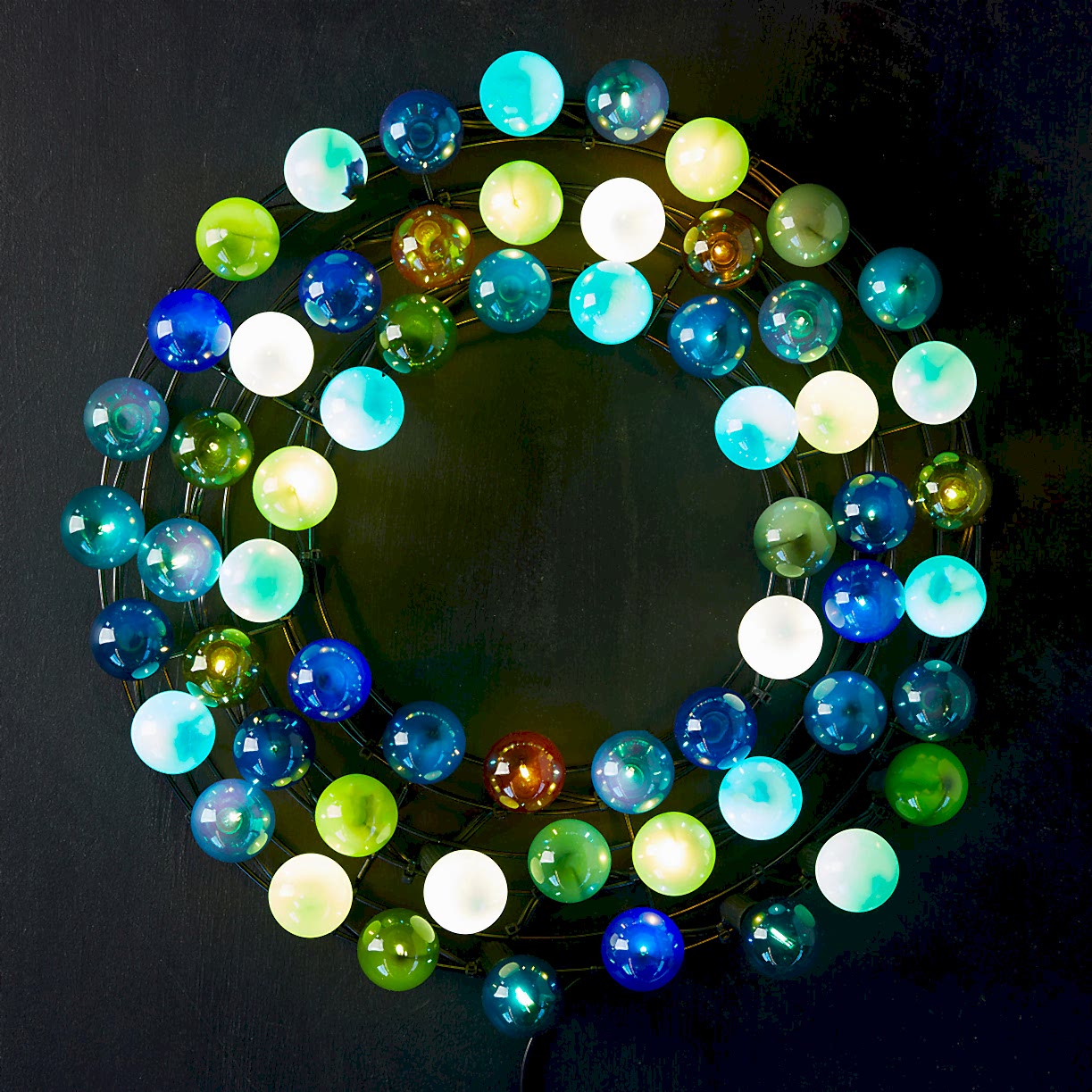 blue and green lightbulb wreath