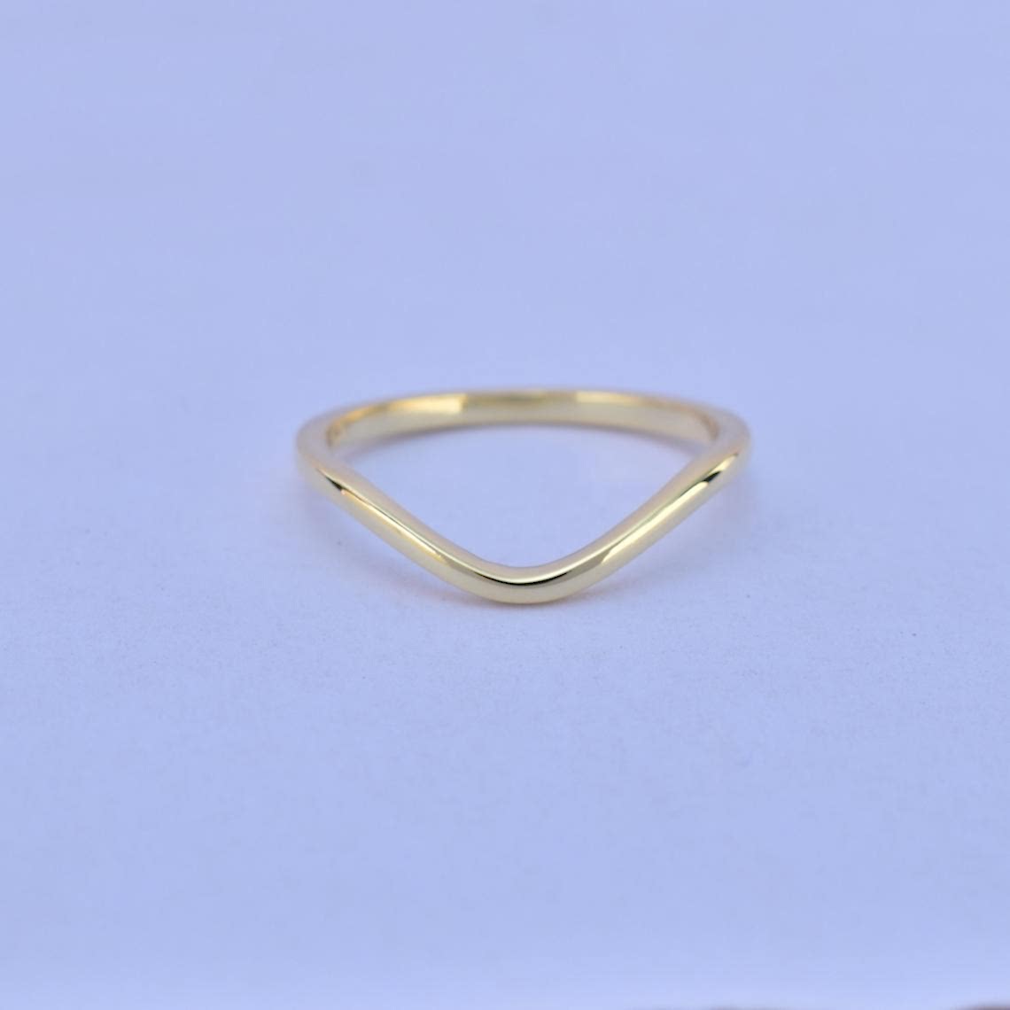curved wedding ring