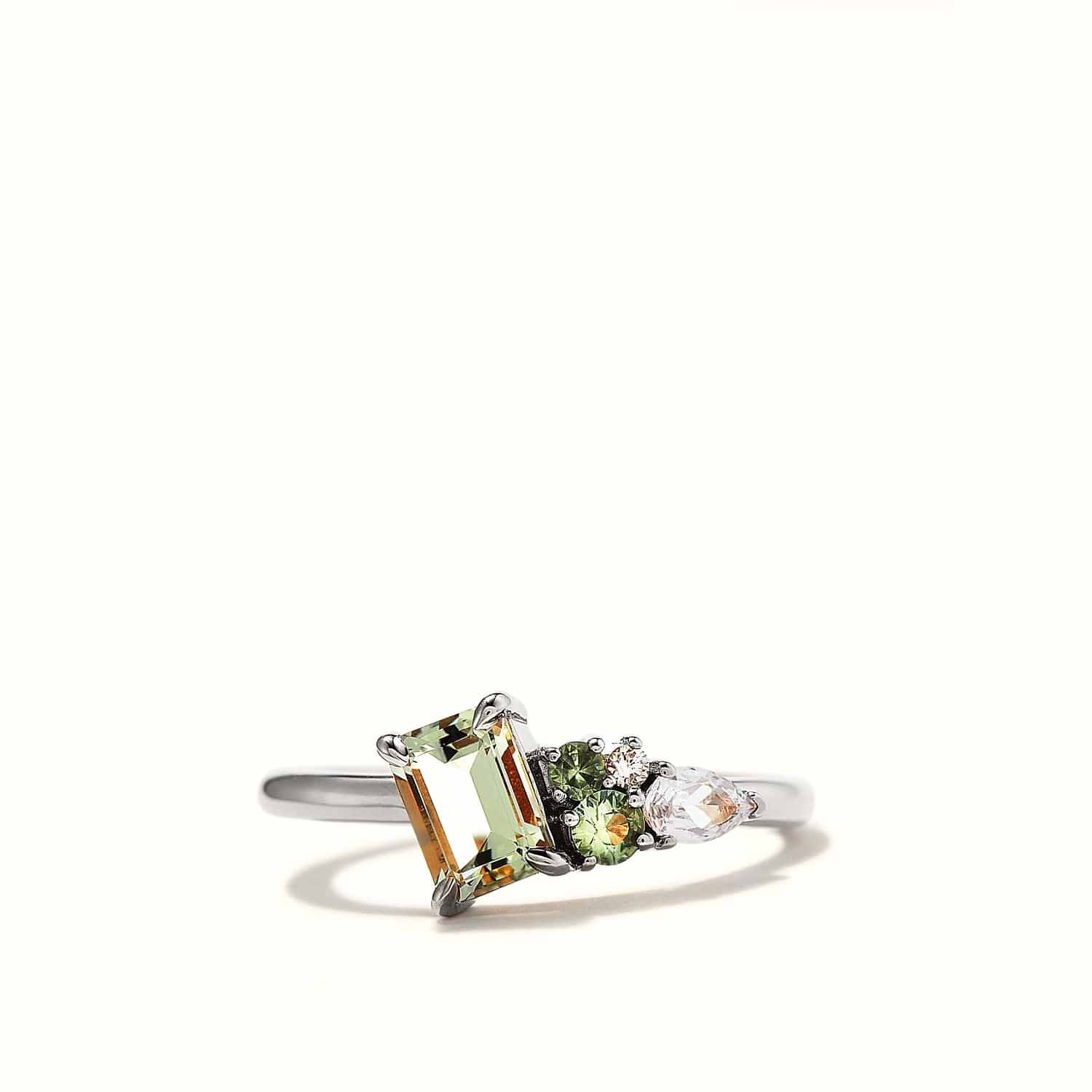 green cluster ring