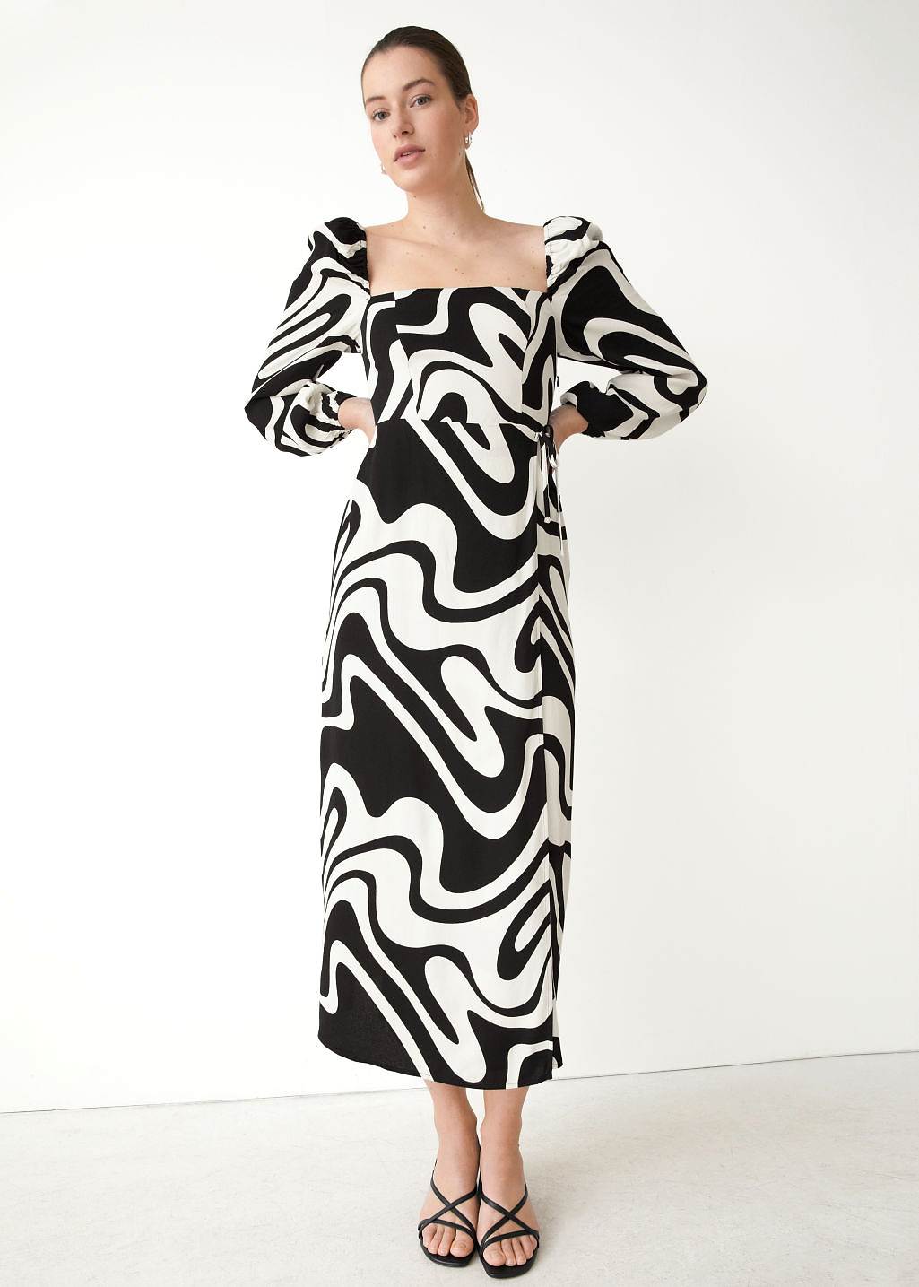 swirl pattern black and white dress